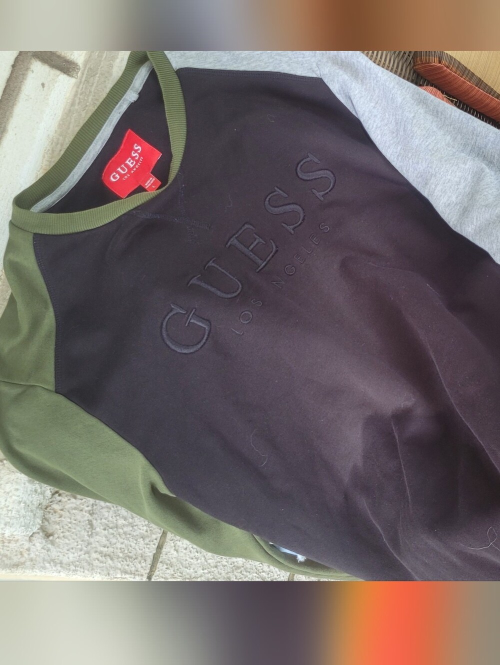 GUESS Crewneck Sweater Men Original in Black, Olive & Gray